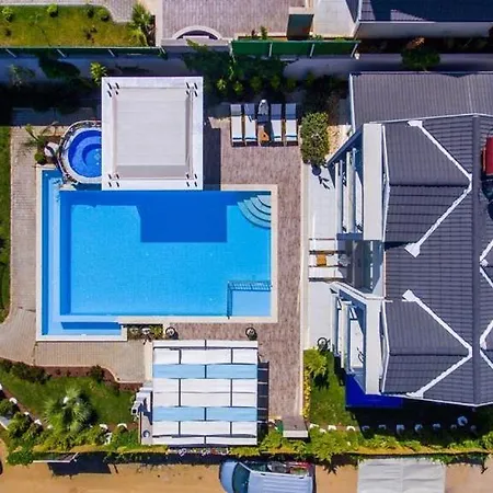 Premium Villa